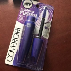 Máscaras . Cheekes blush.eyes pencil